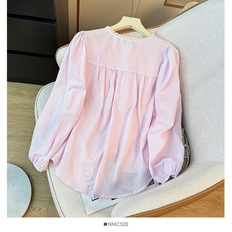 Dip-Back Lace-Trim Striped Round-Neck Loose Shirt Product Image