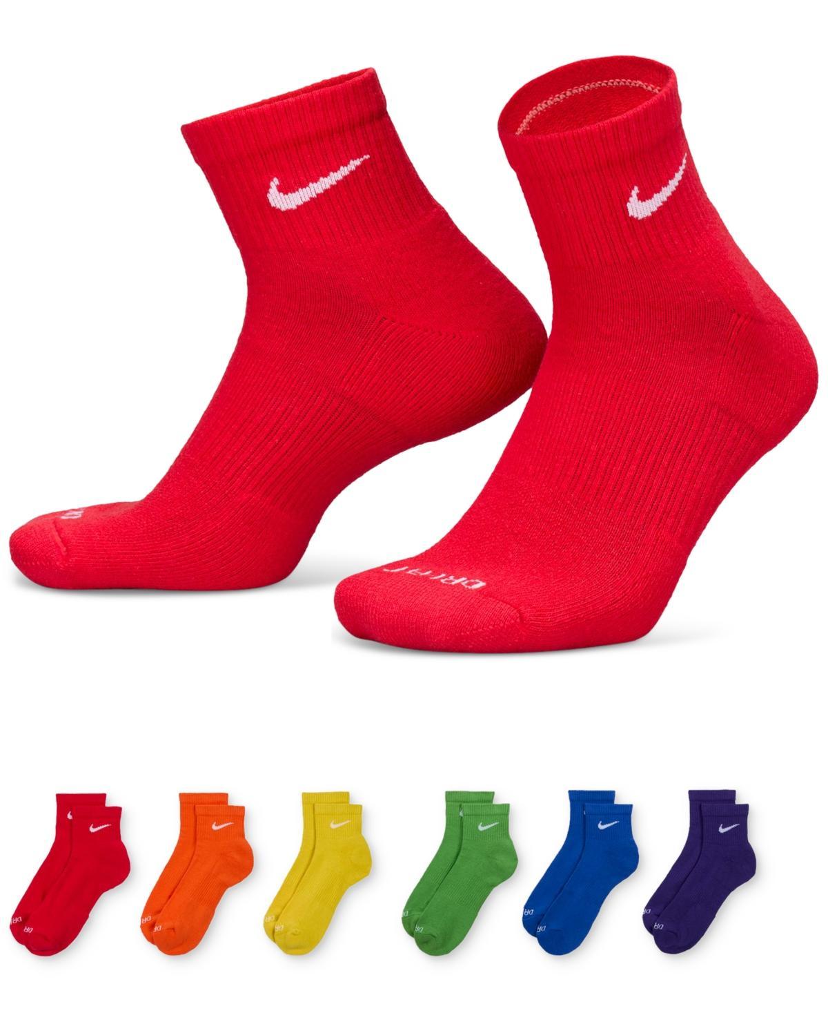 Nike Men's Everyday Plus Cushioned Training Ankle Socks (6 Pairs) Product Image