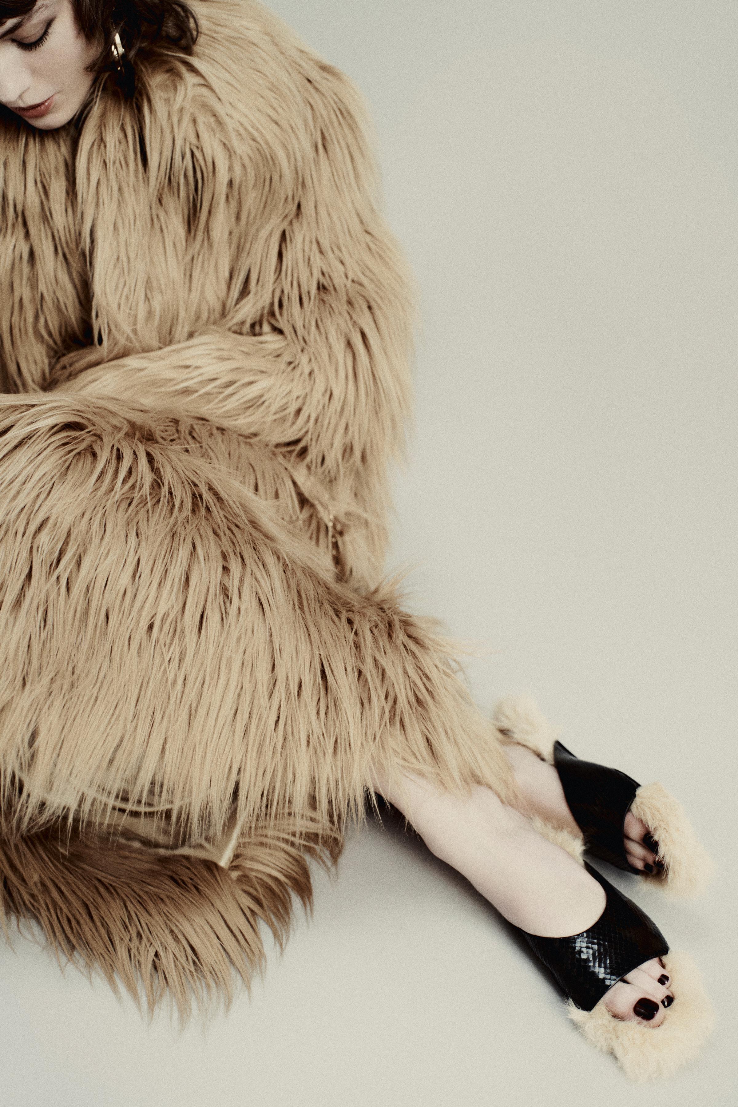 FAUX FUR LEATHER SANDALS LIMITED EDITION Product Image