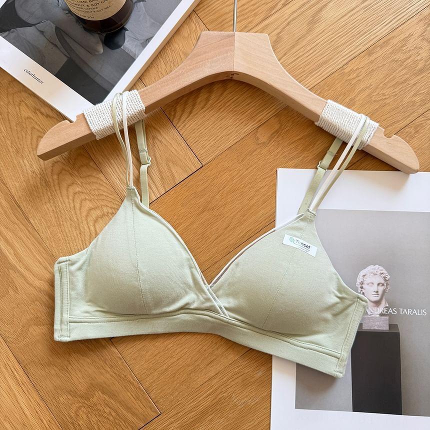 Applique Wireless Bra Product Image