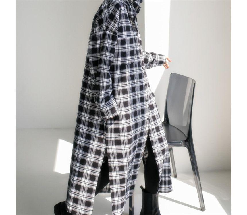 Long-Sleeve Plaid Maxi Shirt Dress Product Image