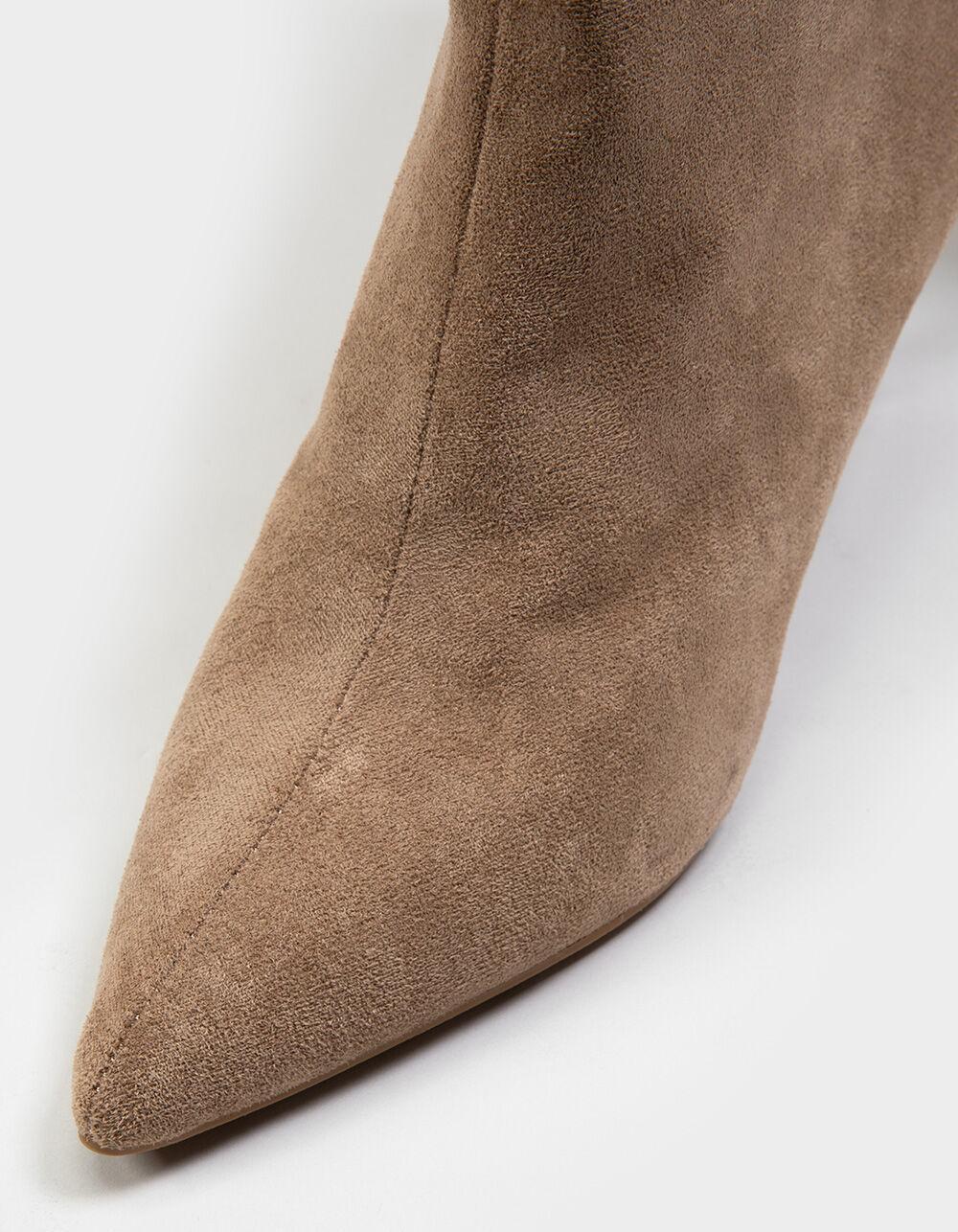 ANNE MICHELLE Pisa Womens Faux Suede Boots Product Image