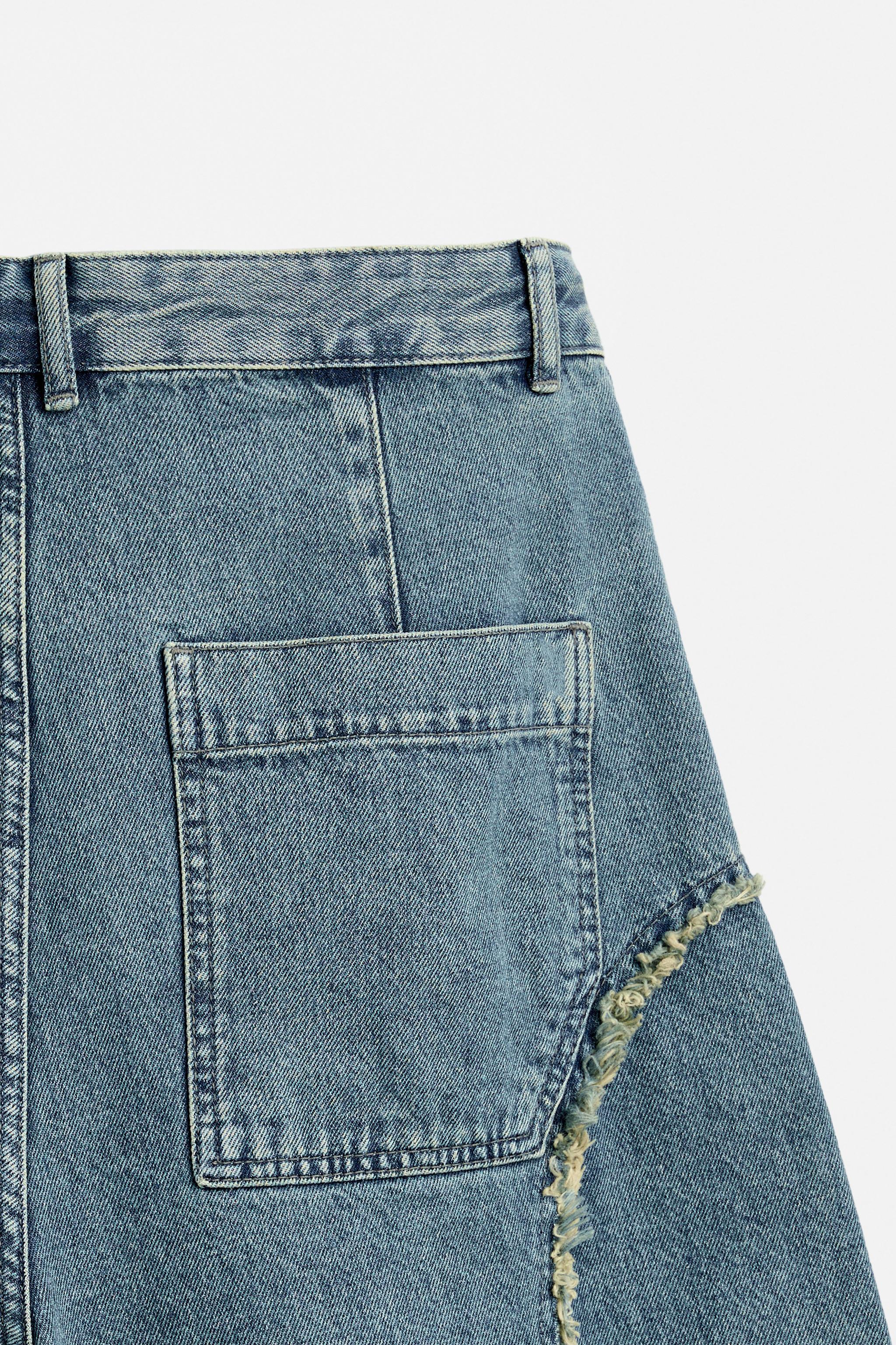 FRAYED DENIM SHORTS Product Image