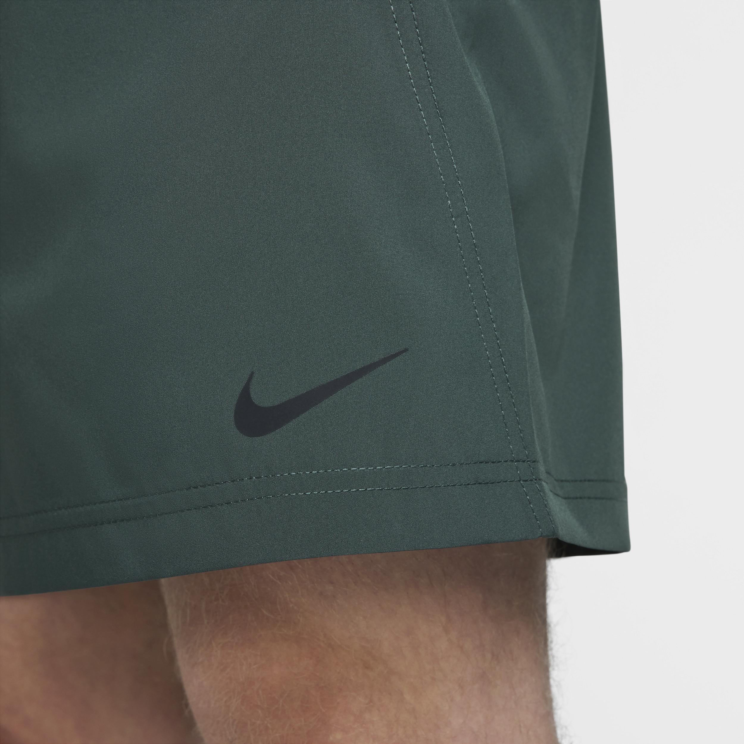 Nike Men's Form Dri-FIT 7" Unlined Versatile Shorts Product Image