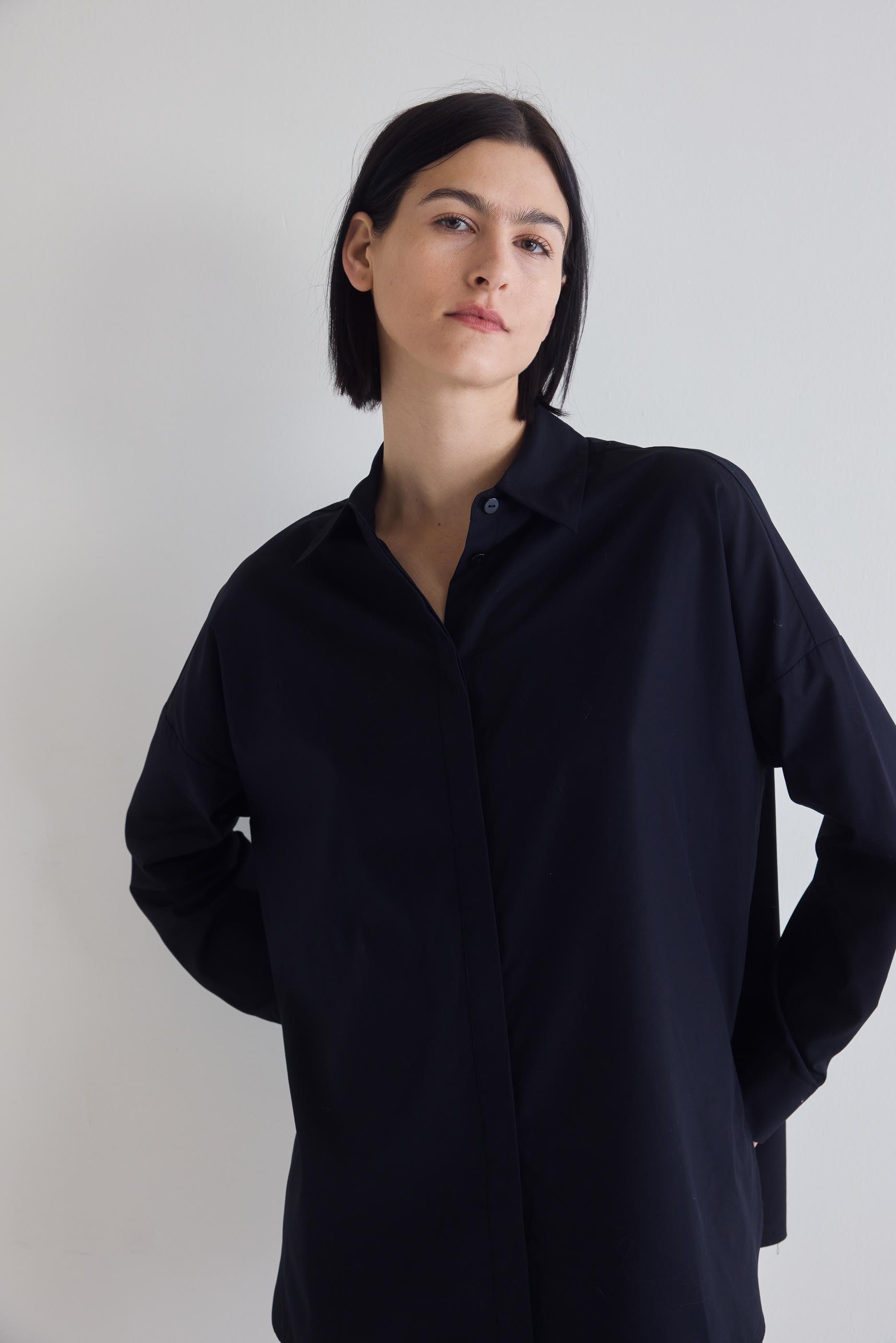 Non-Iron Refine Oversized Tunic Product Image