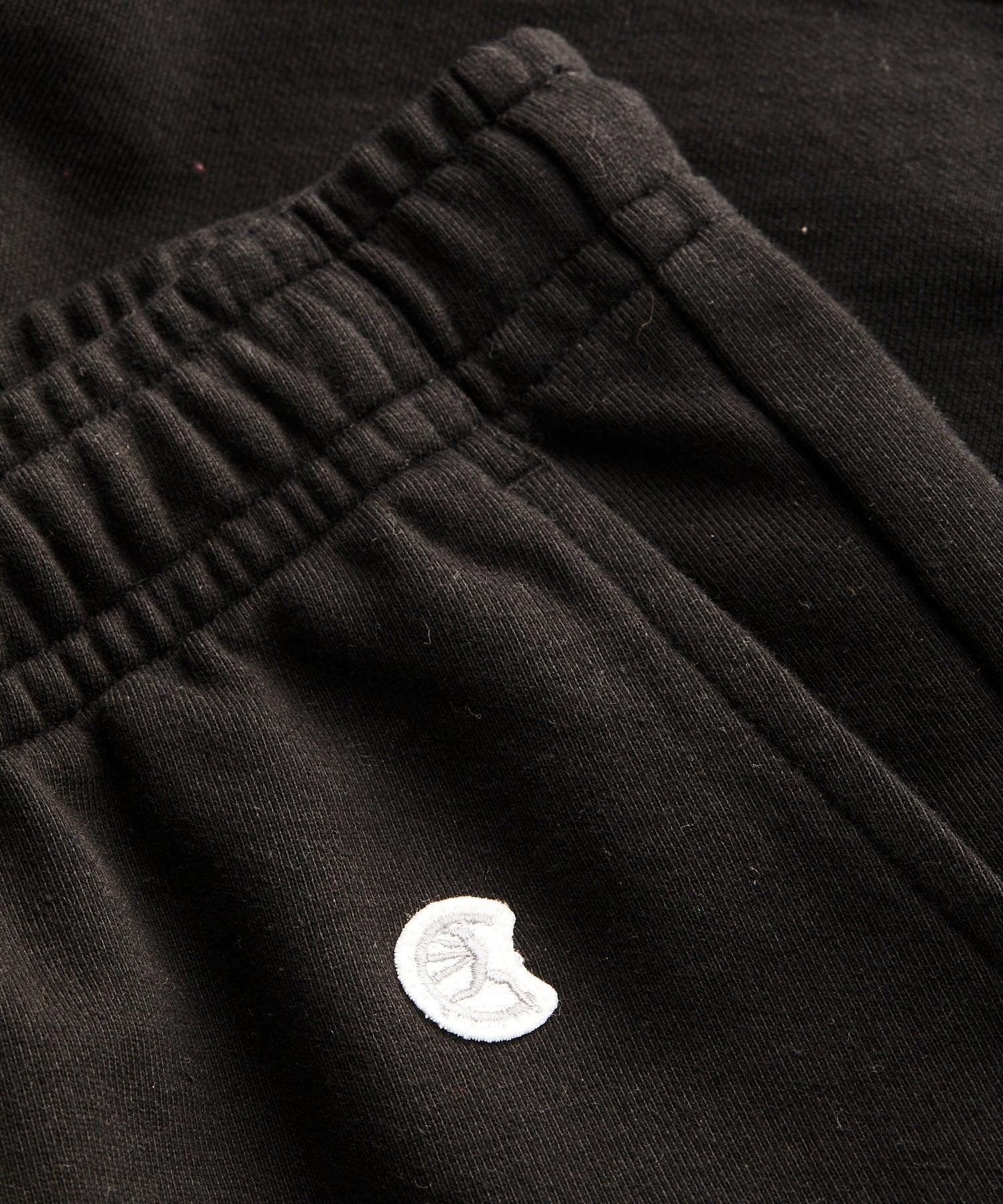 Champion 7" Midweight Warm Up Short in Black Product Image