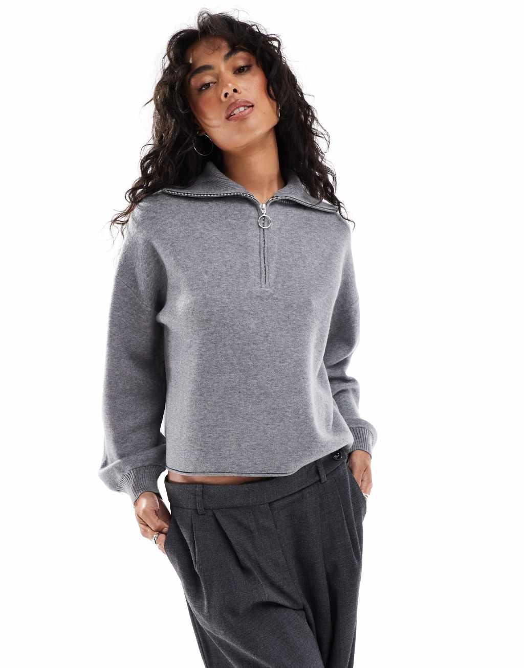 Stradivarius quarter zip sweater in gray product image