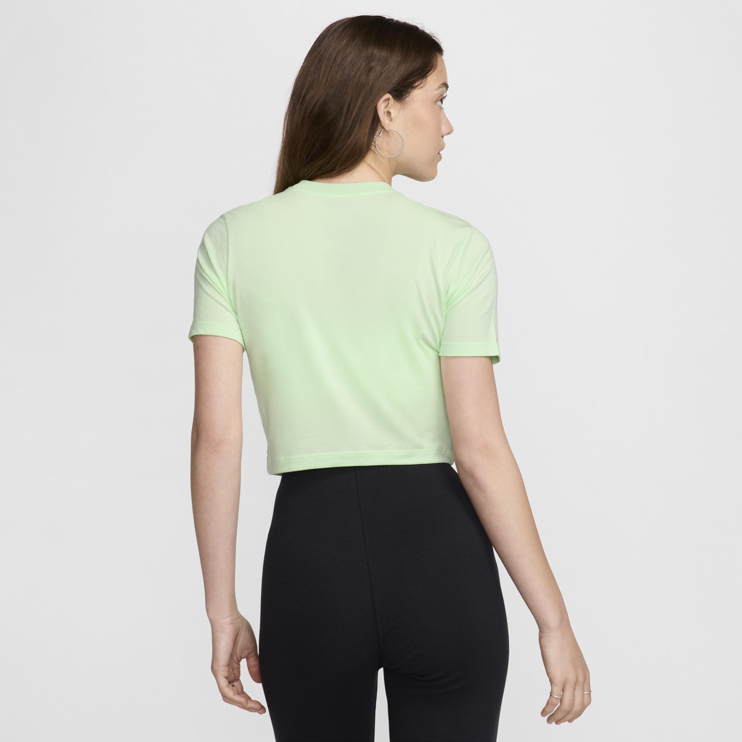 Women's Nike Sportswear Essential Slim Cropped T-Shirt Product Image