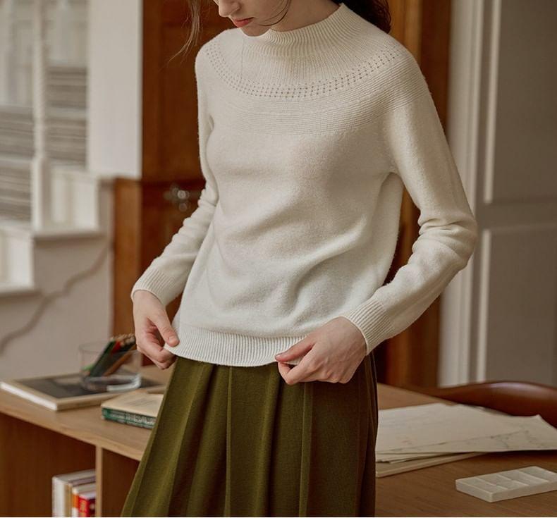 Long-Sleeve Mock Neck Plain Knit Top Product Image