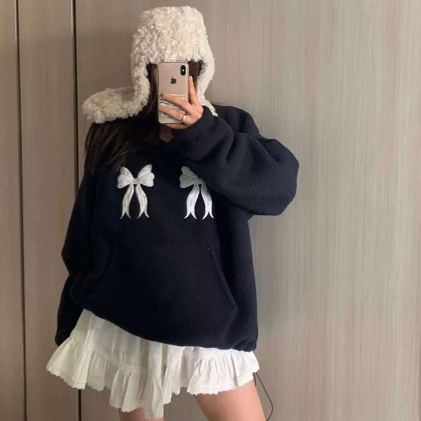 V-Neck Bow Embroidered Faux Shearling Pullover Product Image