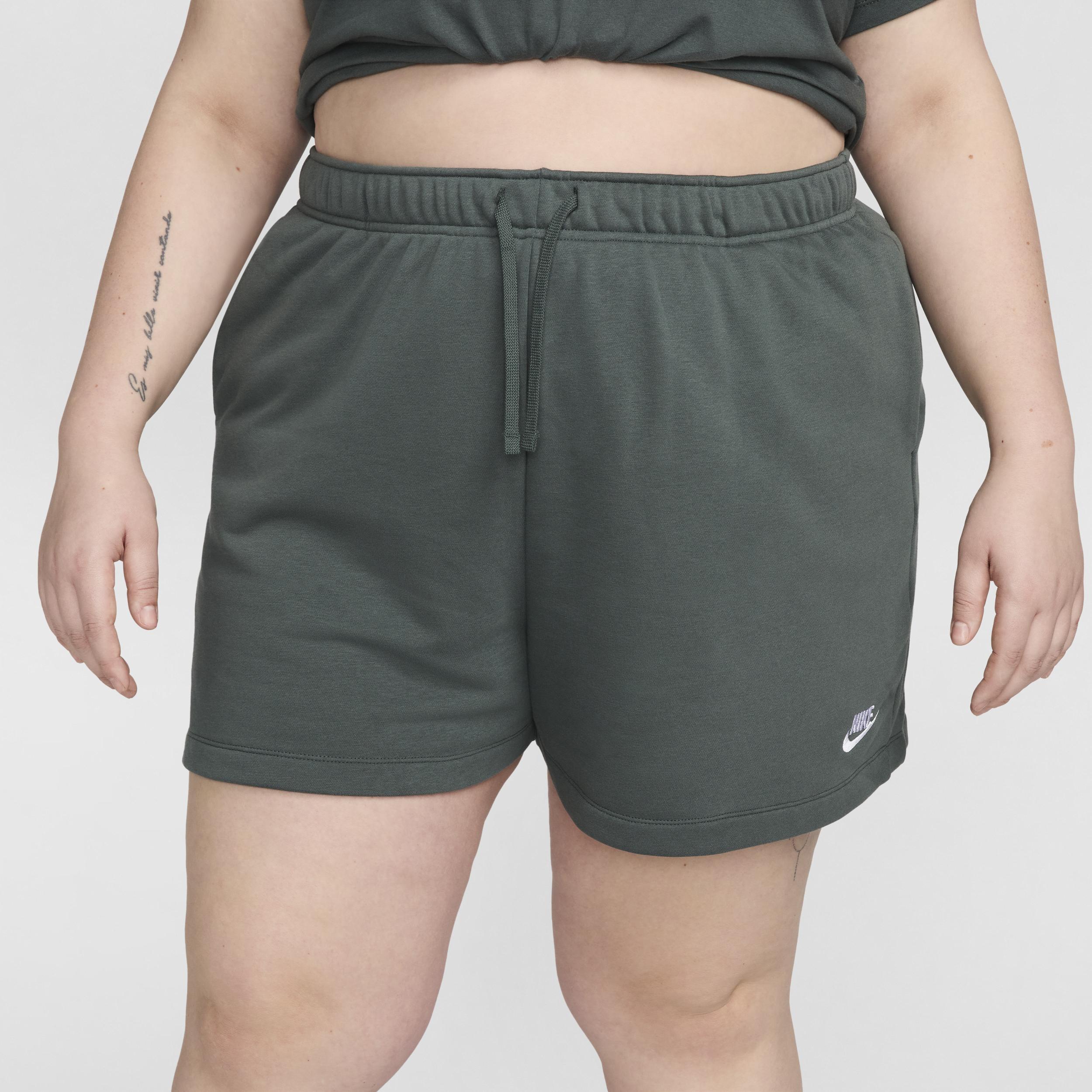 Women's Nike Sportswear Club Fleece Mid-Rise Shorts (Plus Size) Product Image