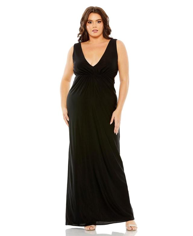 Mac Duggal Plus Size Sleeveless V-Neck Cutout Back Gown Product Image