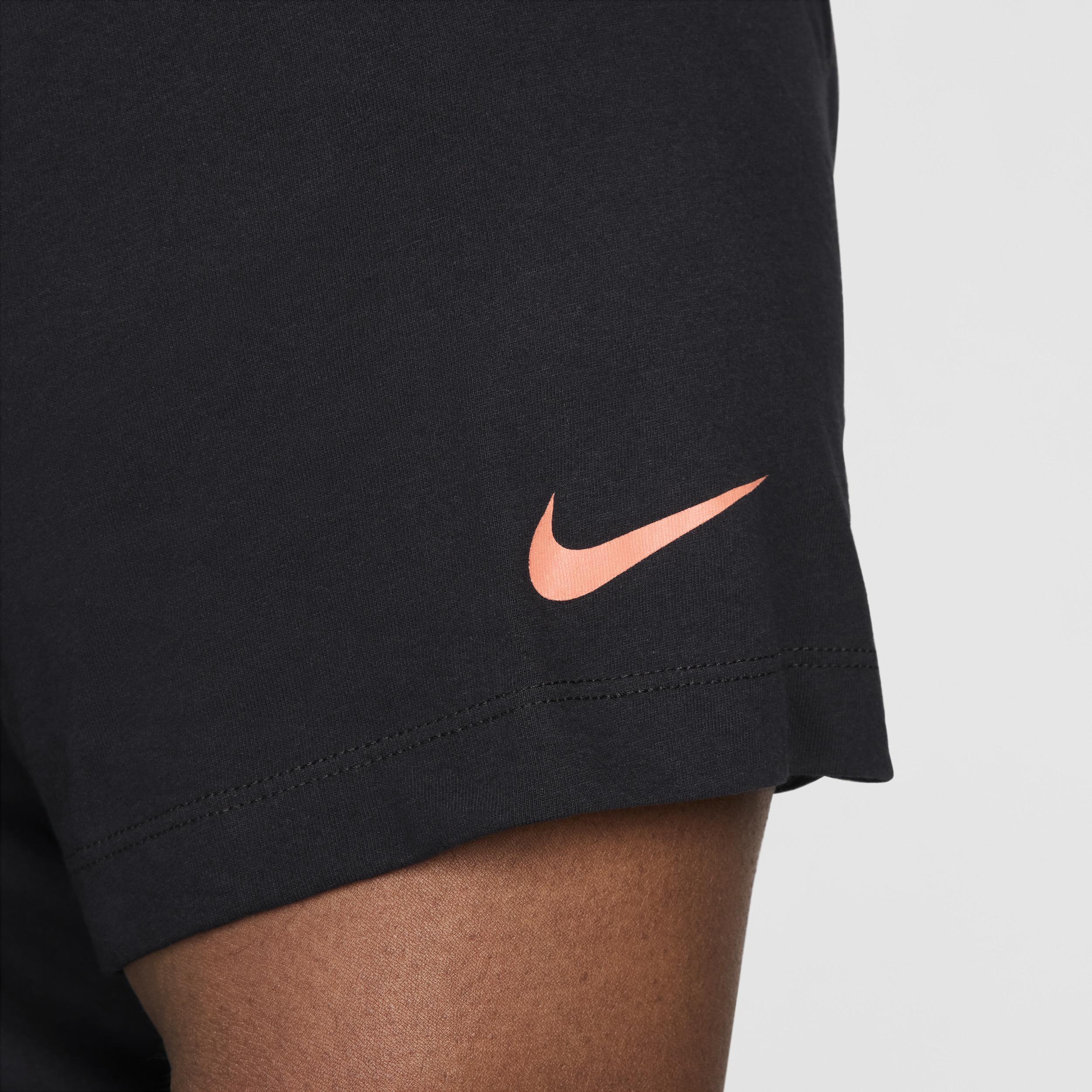 Nike Men's Rafa Dri-FIT Tennis T-Shirt Product Image