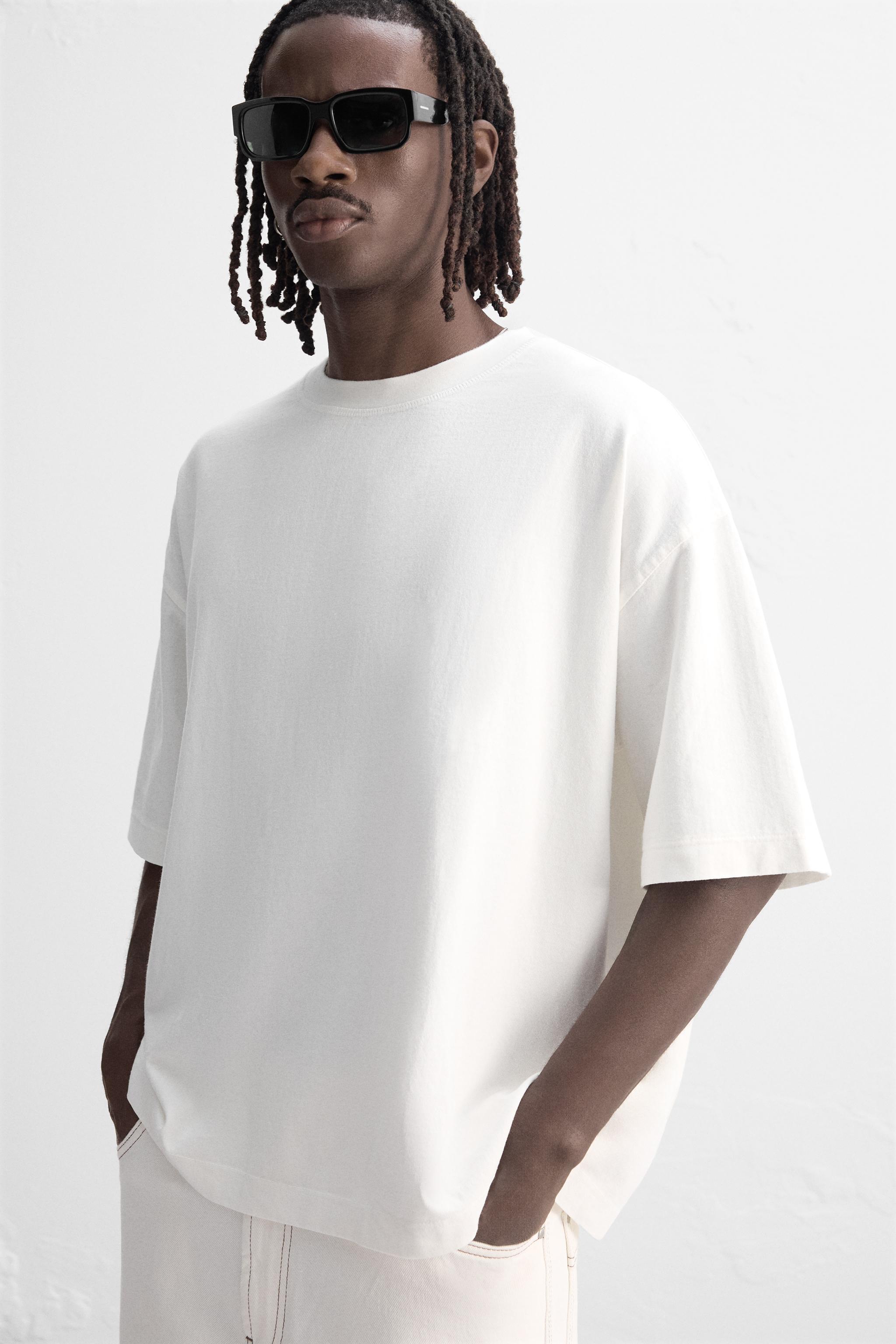 BOXY FIT T-SHIRT Product Image