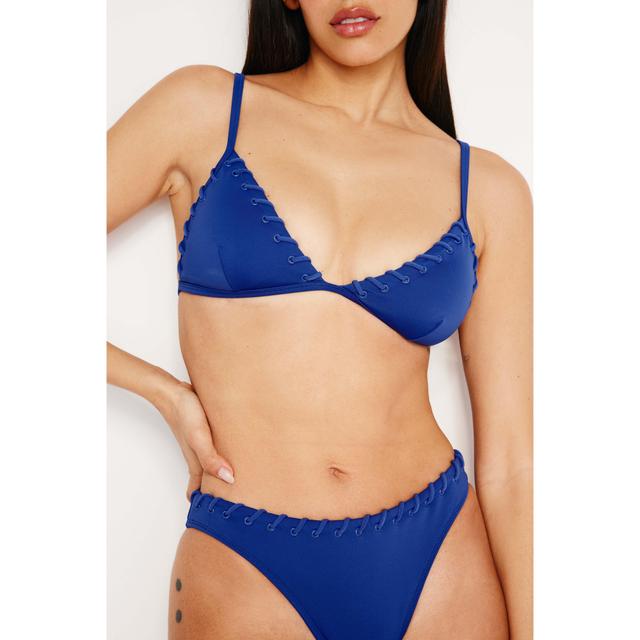 Womens Whip Stitch Compression Triangle Bikini Top | Capri Blue, Size 2XL | Good American by Khlo Kardashian Product Image