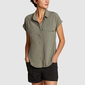 Women's Escapelite Short-Sleeve Button Shirt Product Image