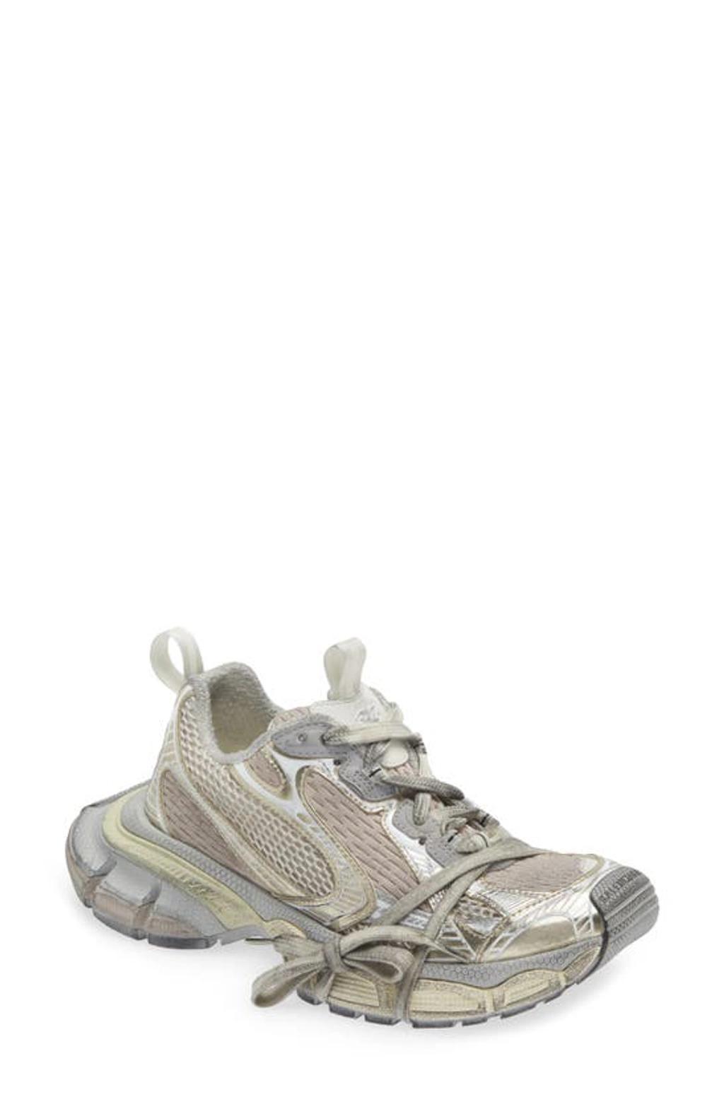 BALENCIAGA 3xl Sneaker In White Product Image