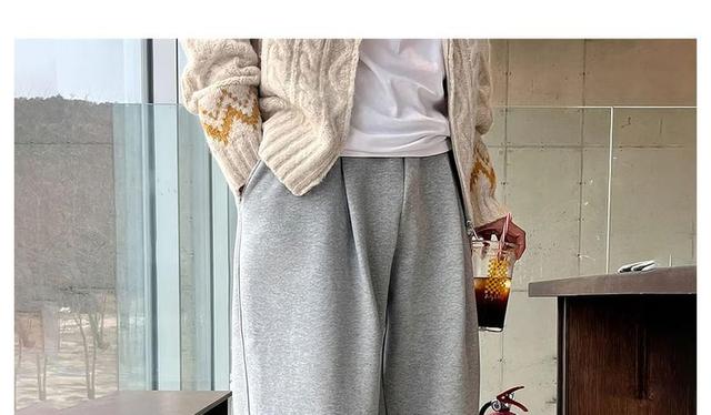 Drawstring Waist Plain Straight Leg Sweatpants Product Image