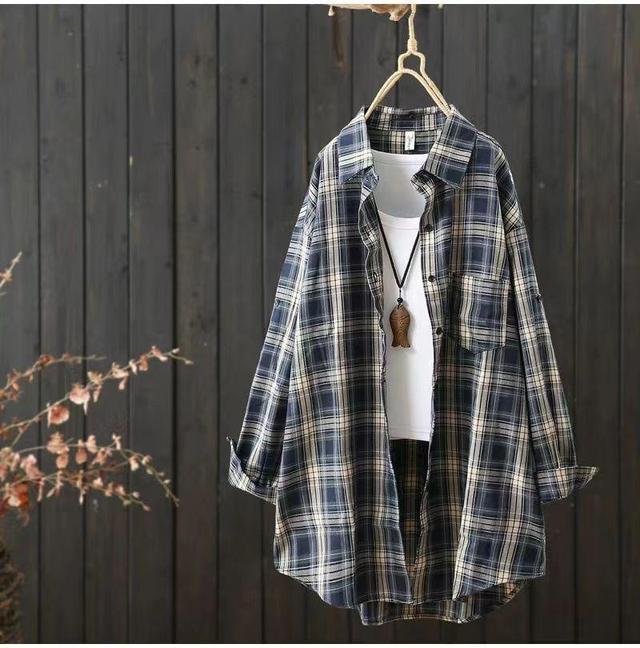 Long Sleeve Collared Plaid Shirt Product Image