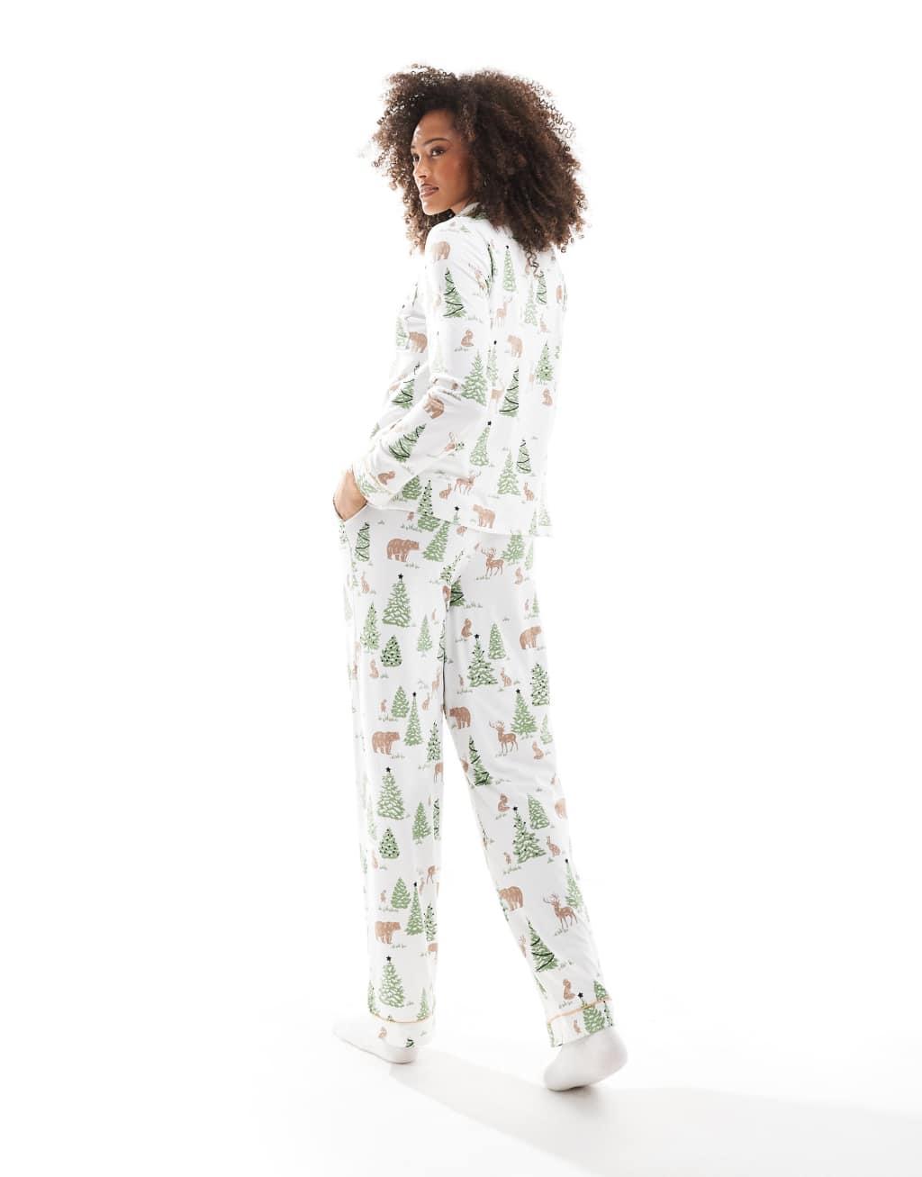 Chelsea Peers Exclusive Christmas print long sleeve top and pants pajama set in cream Product Image