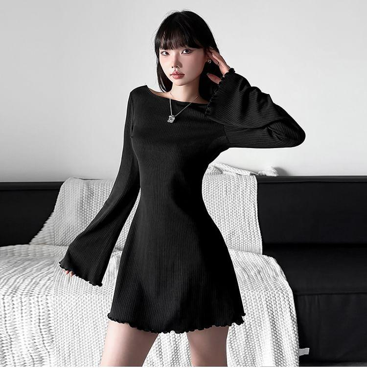 Flared-Sleeve Round Neck Plain Lettuce Edge Mini A-Line Dress Product Image