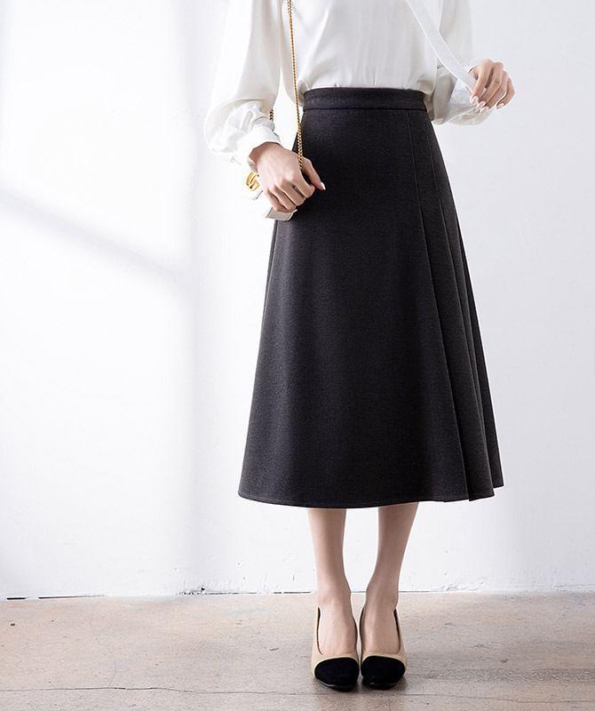 High Rise Plain Accordion Pleated Midi A-Line Skirt Product Image