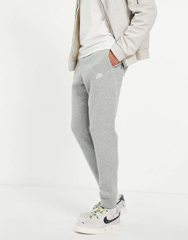 Nike Club cuffed sweatpants in gray heather Product Image