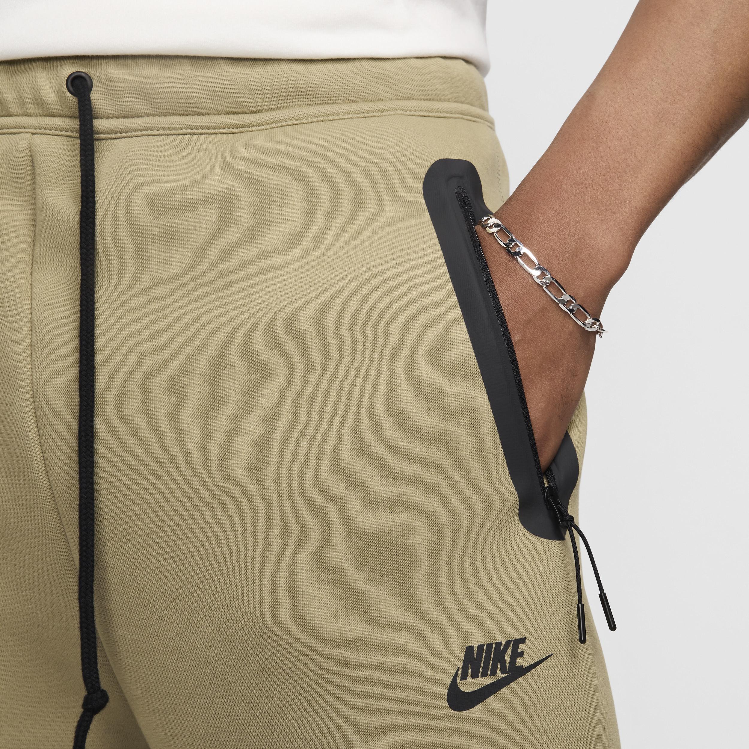 Nike Men's Tech Fleece Open-Hem Pants Product Image