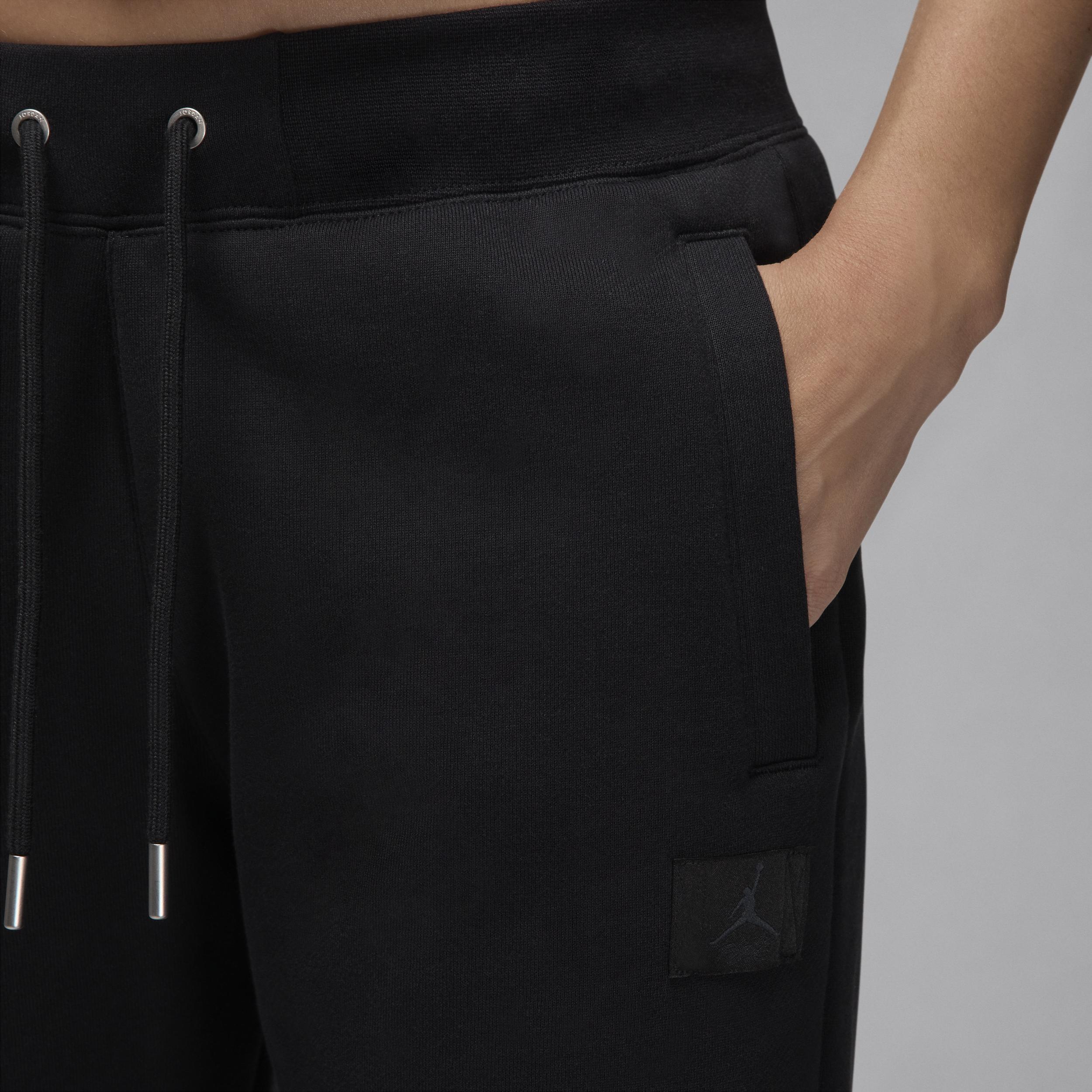 Women's Jordan Flight Fleece Pants Product Image