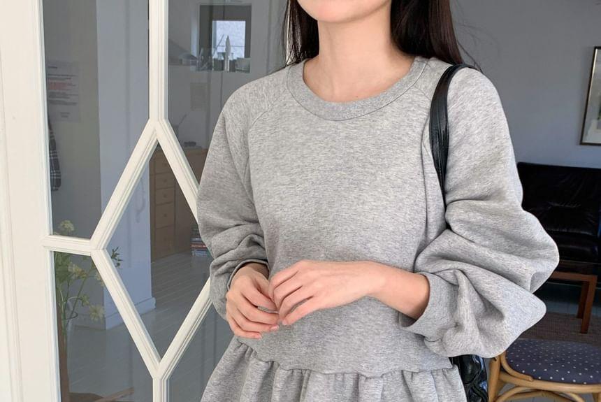 Plain Flowy Sweatshirt product image