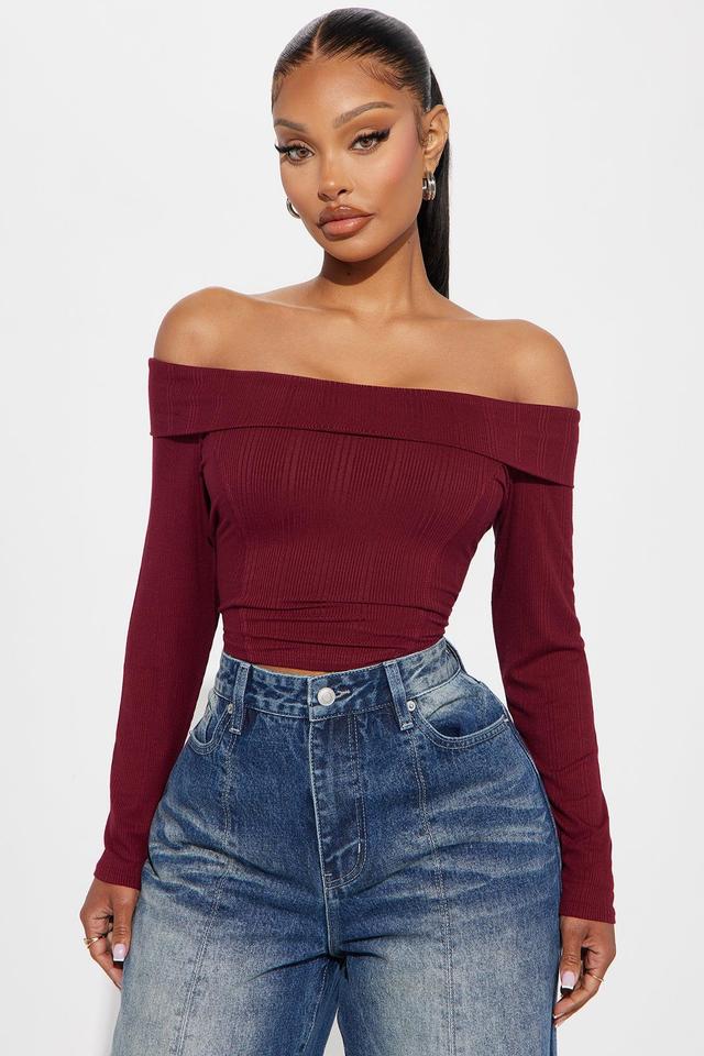 Kennedi Off Shoulder Top - Red Product Image