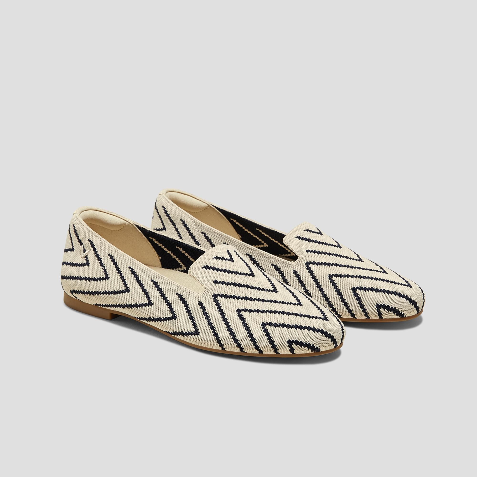 Round-Toe Embroidered Loafers (Audrey) Product Image