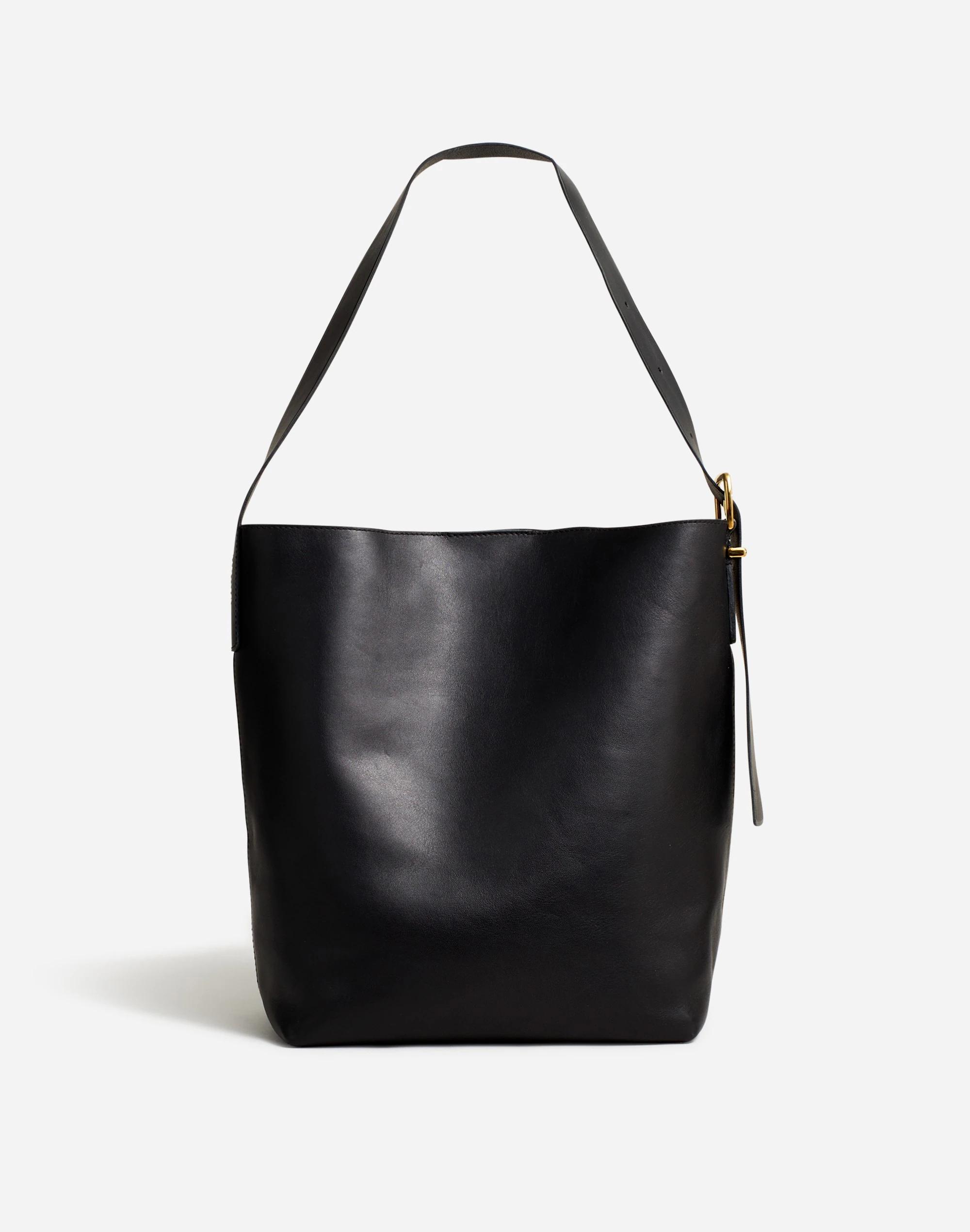 The Essential Bucket Tote in Leather Product Image