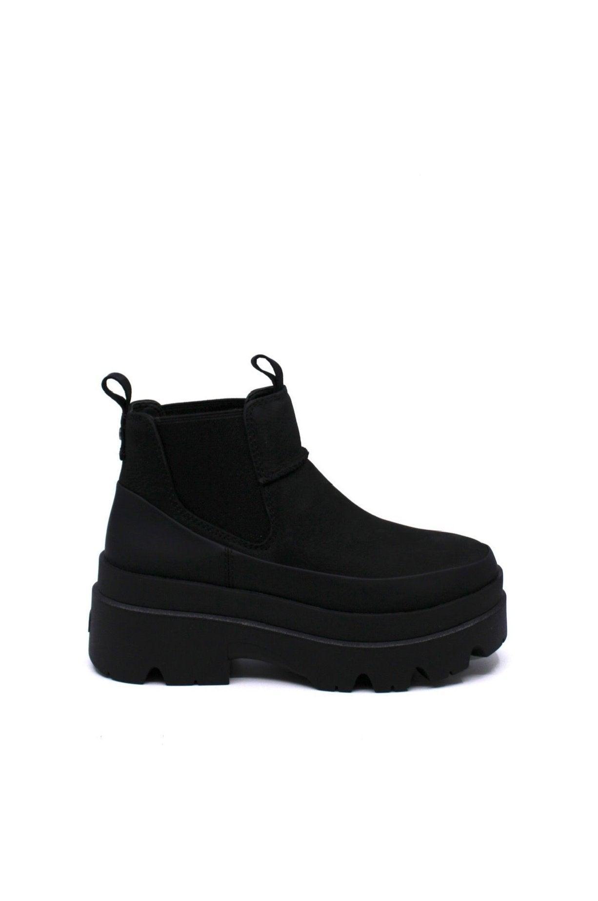 UGG® Brisbane Chelsea Black Product Image