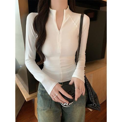 Long-Sleeve Stand Collar Plain Half-Zip Slim Fit Tee Product Image