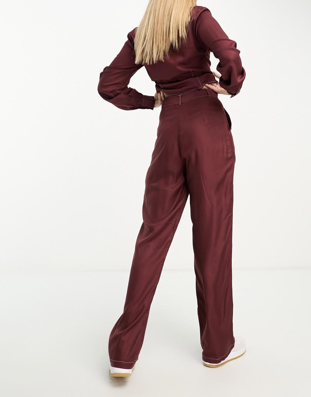 Heartbreak wide leg pants with contrast seams in chocolate brown - part of a set Product Image