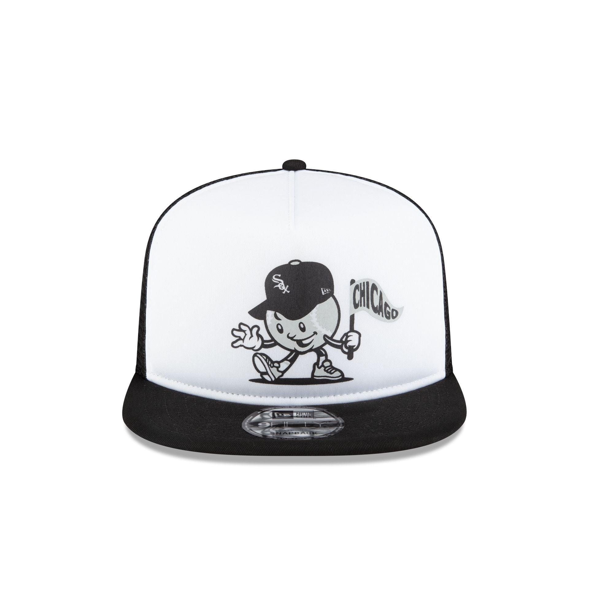 Chicago White Sox Court Sport 9FIFTY A-Frame Trucker Hat Male Product Image