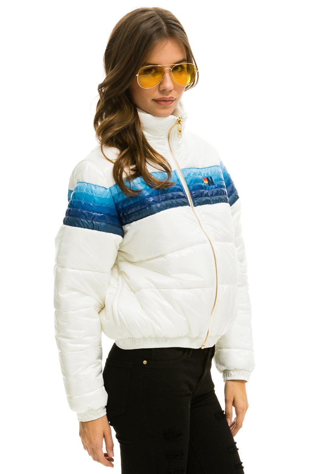 5 STRIPE LUXE APRES PUFFER JACKET - GLOSSY WHITE // BLUE STRIPES  Product Image