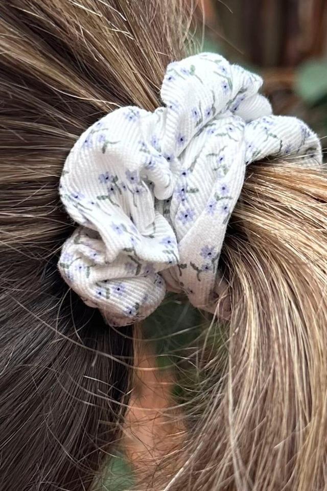 Floral Scrunchie Product Image