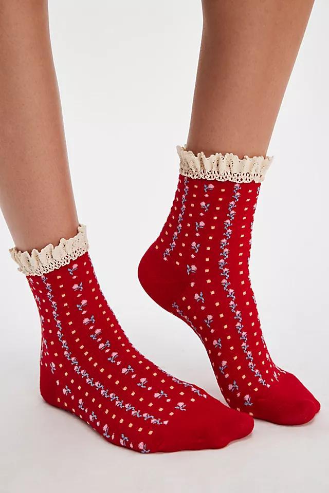 Rosebud Waffle Knit Ankle Socks Product Image