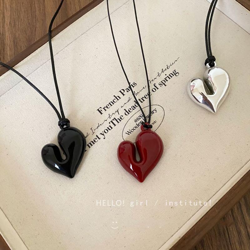 Heart Glazed Necklace Product Image