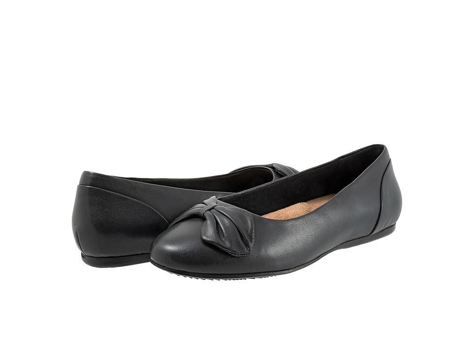 SoftWalk Sofia Women's Flat Shoes Product Image