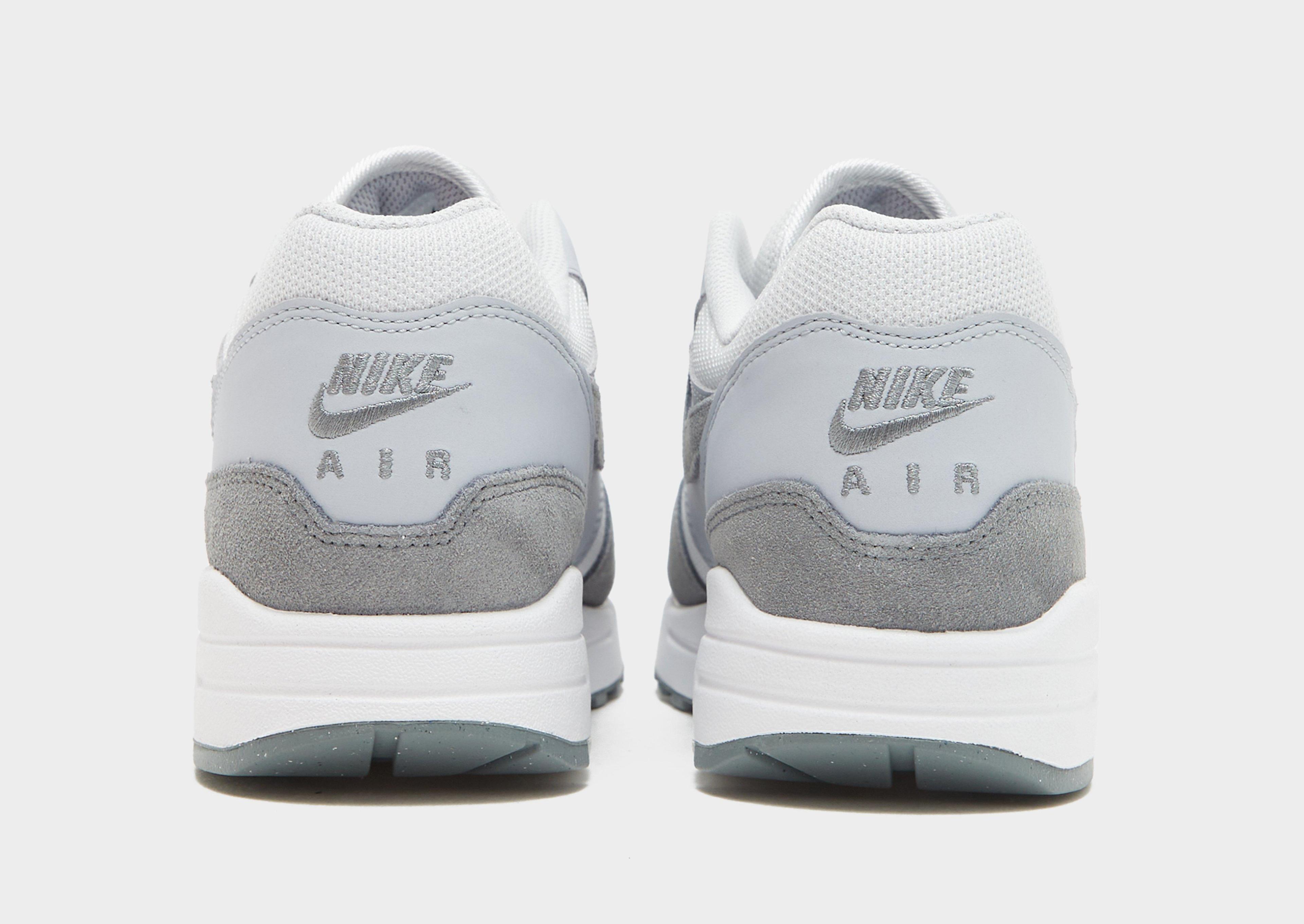 Nike Air Max 1 Product Image