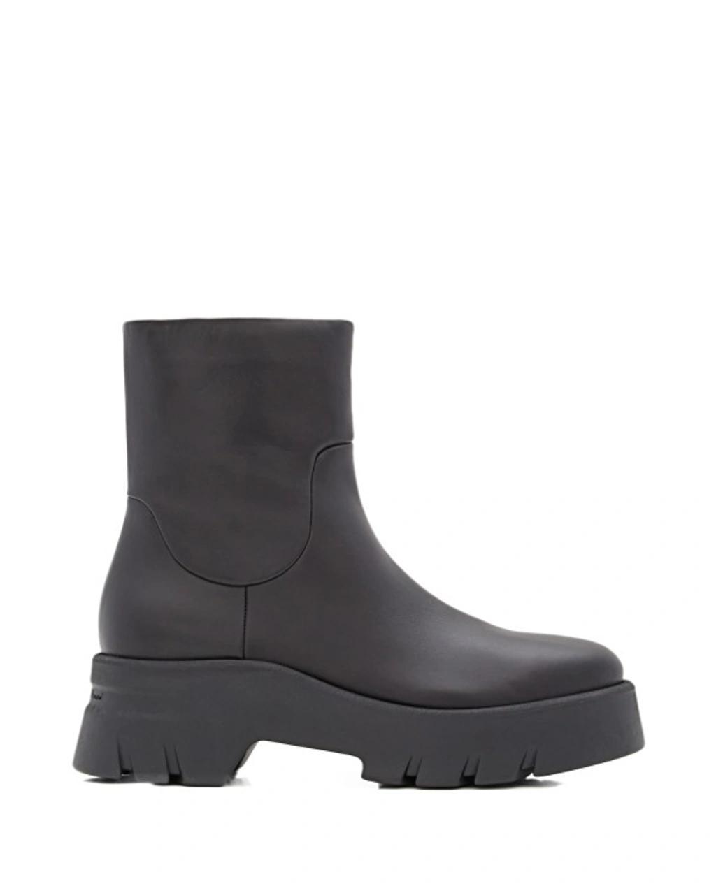 Montey Black Ankle Boots Product Image