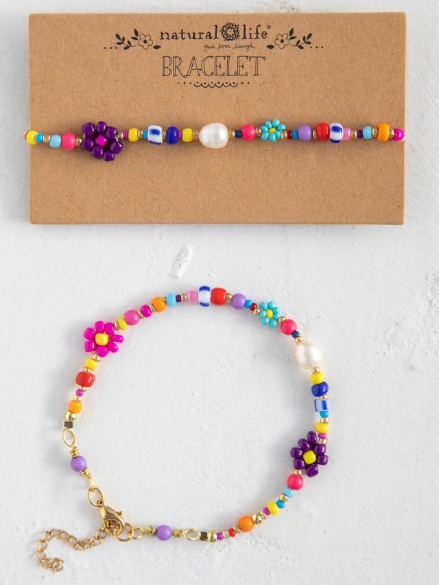 Boho Beaded Daisy & Pearl Bracelet Product Image