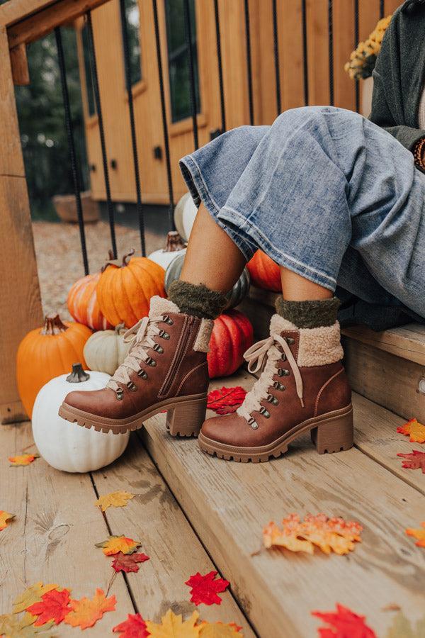 Autumn Charm Knit Socks In Army Green Product Image