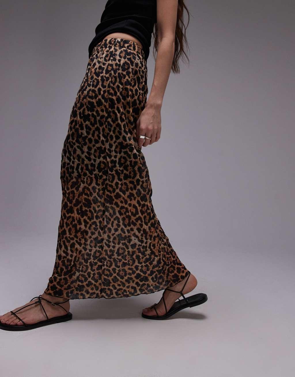 Topshop crinkle jersey midaxi skirt in leopard print Product Image