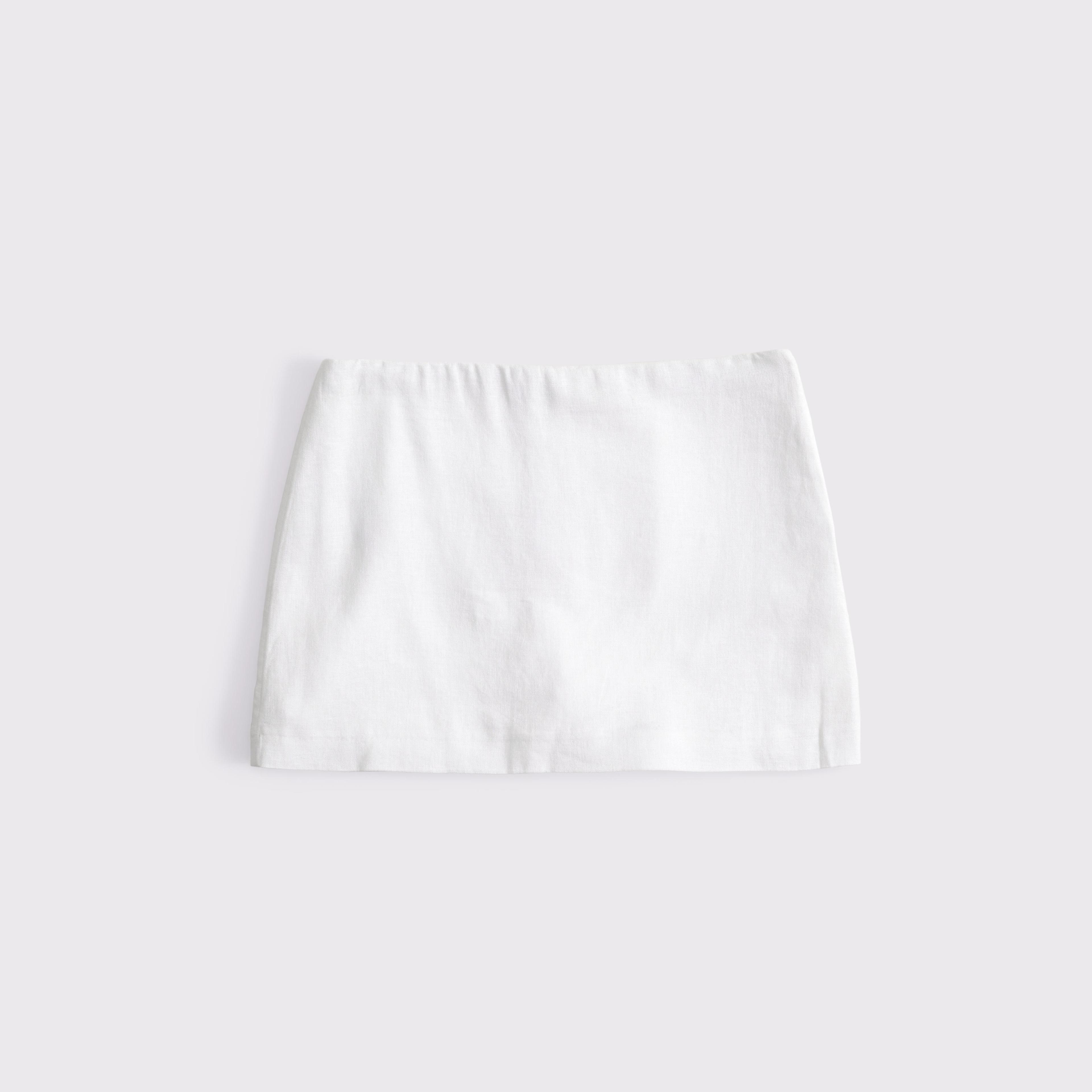 The A&F Scarlett Mid Rise Linen-Blend Mini Skort Product Image