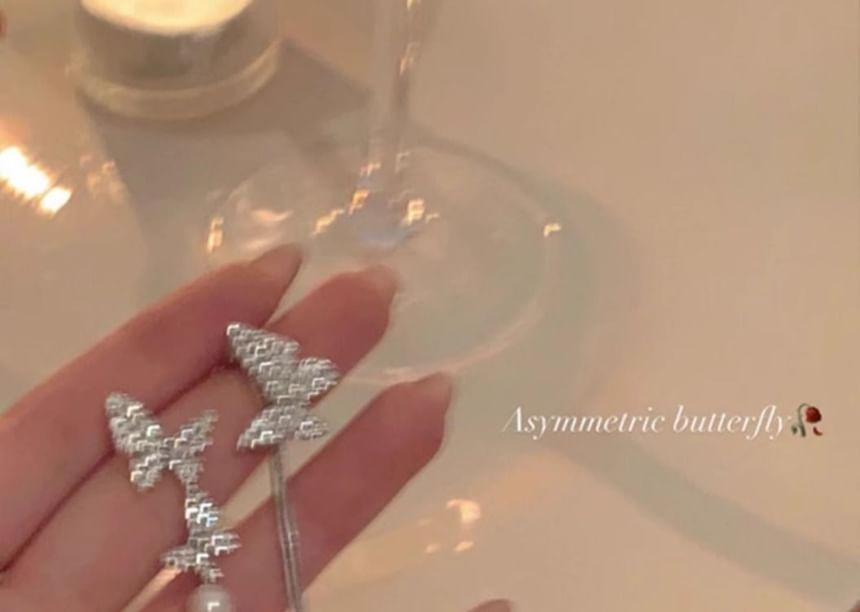 Butterfly Asymmetrical Alloy Drop Earring Product Image