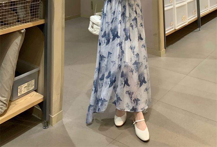 Puff-Sleeve V-Neck Floral Print Midi A-Line Dress Product Image